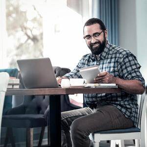 Freelance Writer 