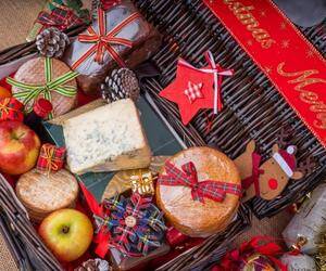Create Food Hampers