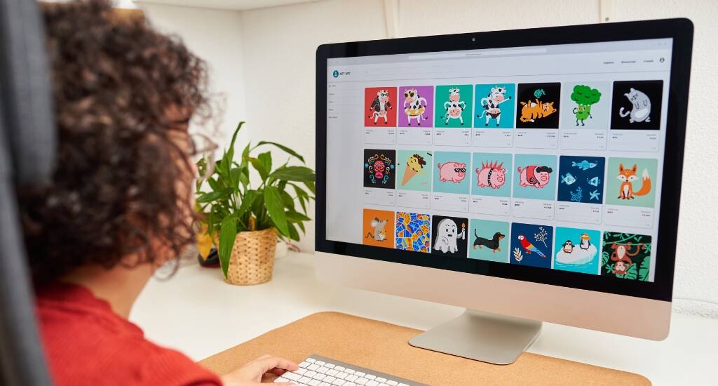 Metaverse NFT Art Marketplace